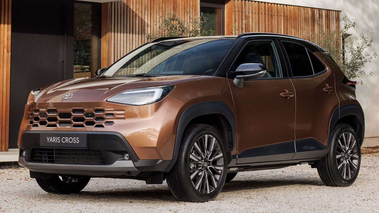 Toyota: Ετοιμάζει νέες μπαταρίες για τα υβριδικά της